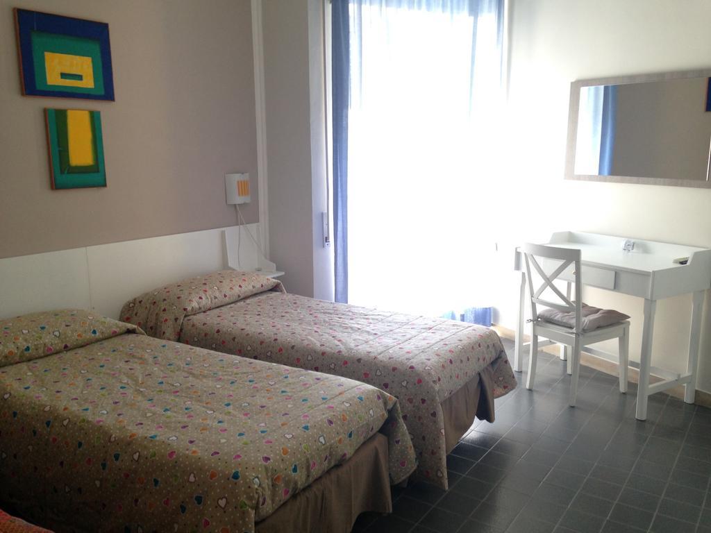 Hotel Anna Terracina Cameră foto