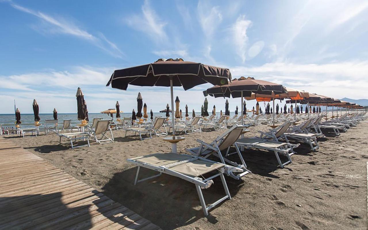 Hotel Anna Terracina Exterior foto